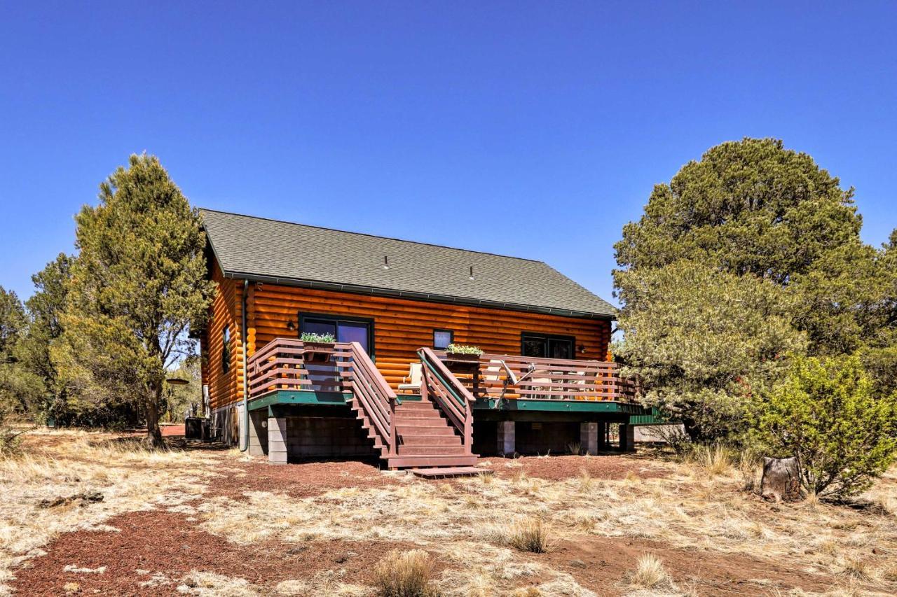 Quaint Williams Cabin Near Grand Canyon Exterior photo
